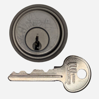 U-Shin Showa w. Key - Blue Belt