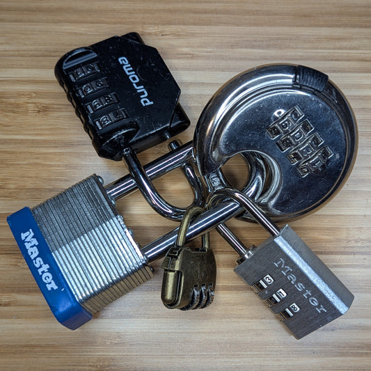 Combo Lock Lot