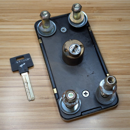 Mul-T-Lock Top Guard Housing w. Cylinder and Key